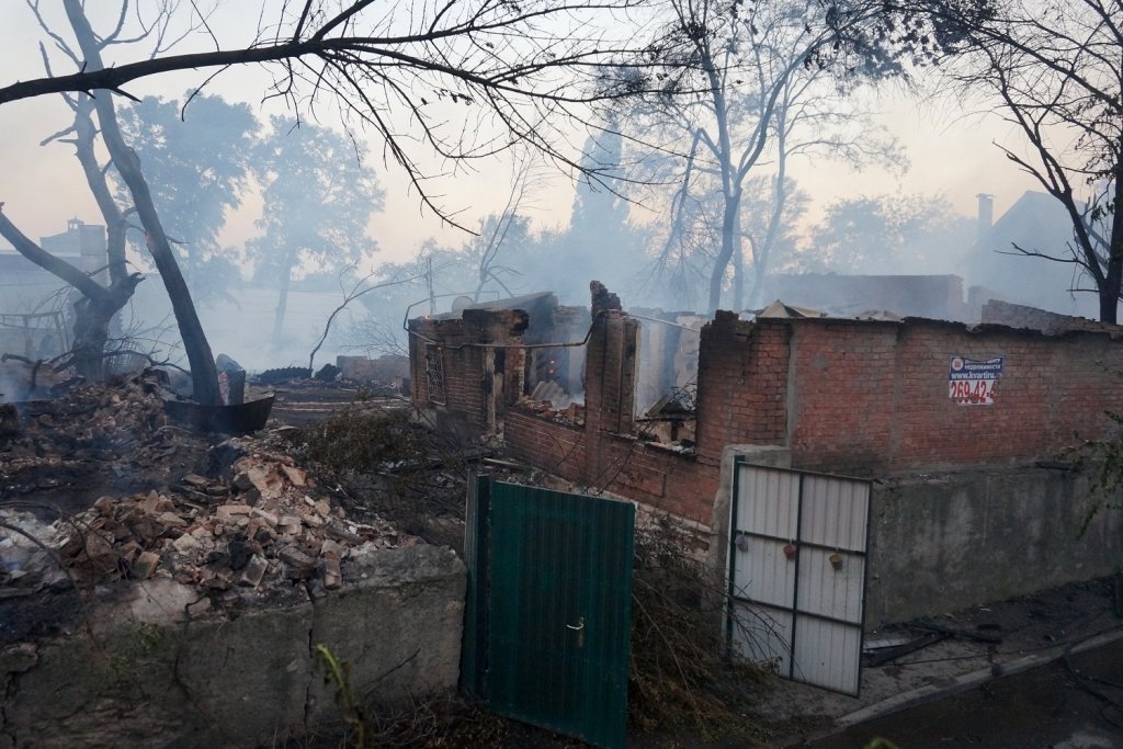 Ростовский пожар: не восставшие из пепла, а сидящие на пепелище