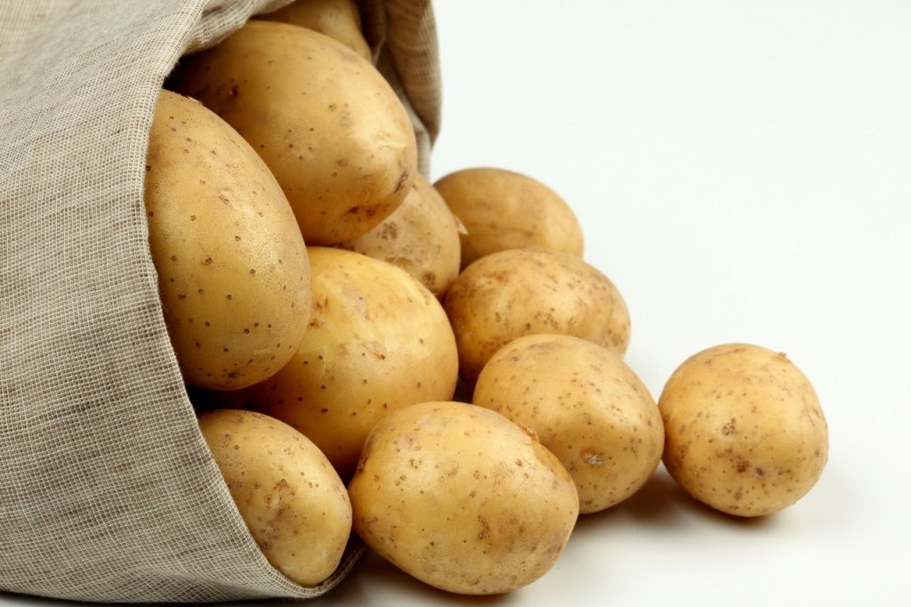 Почему белорусы продают картошки больше, чем мы?